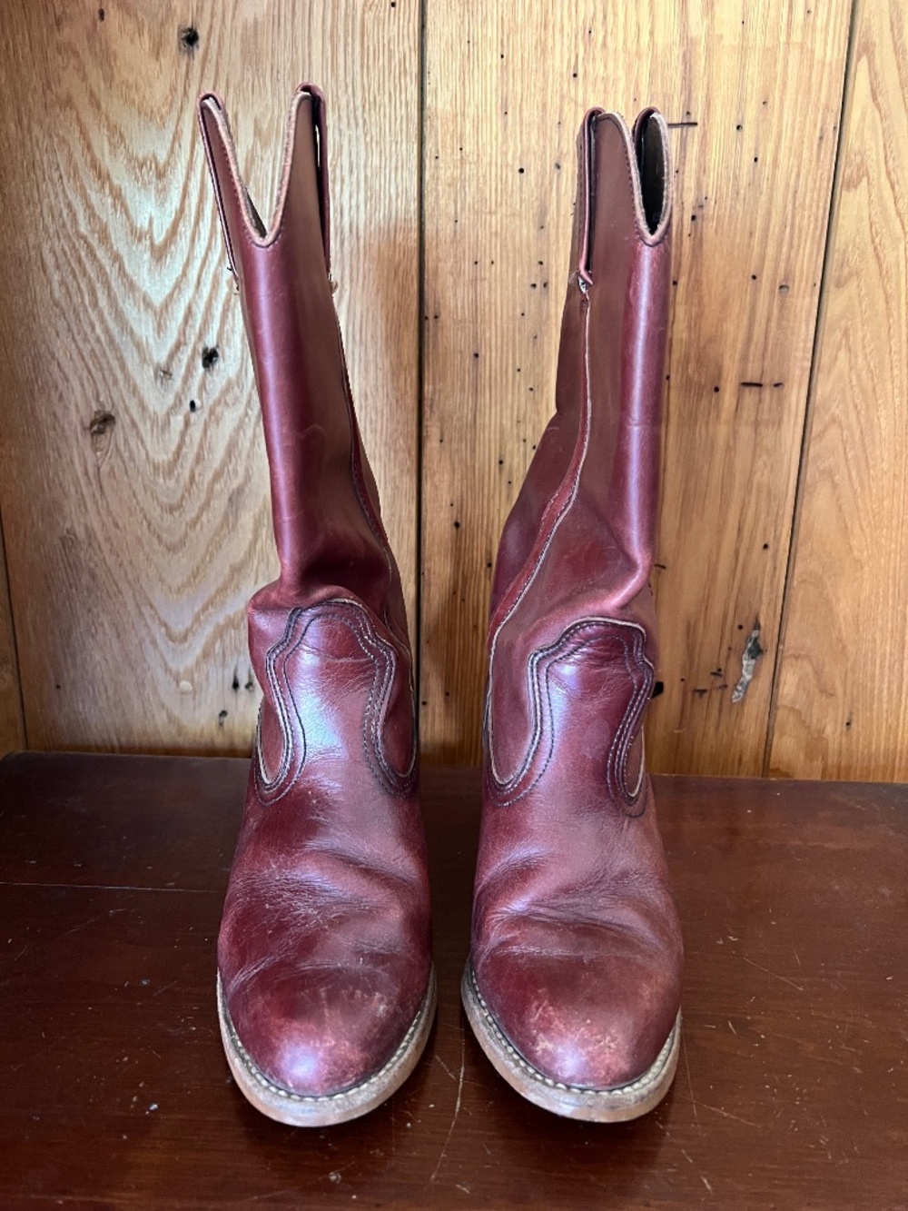 Vintage Dexter Burgundy Women’s Leather Western Cowboy Boots with Original Box